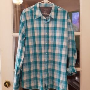 Long sleeve plaid shirt